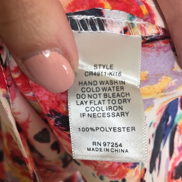 BNWT Floral Cold Shoulder Romper - Large - Picture 6 of 6